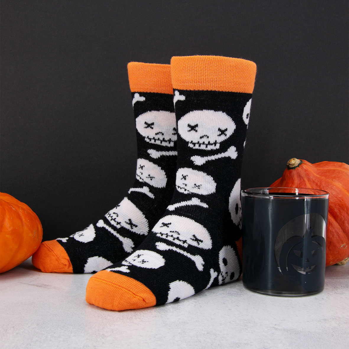 Socken Totenkopf